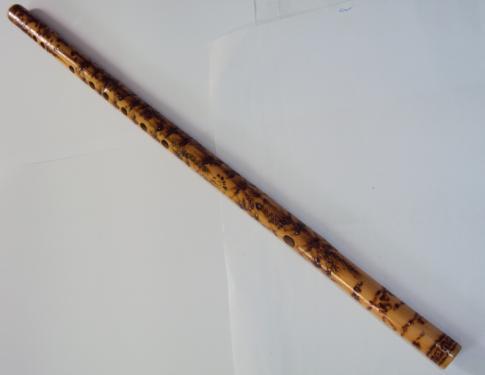 Sáo trúc khắc lá tre